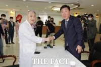  '내년 4월까지 이전'…청주병원 청주시청사 무단 점유 사태 일단락