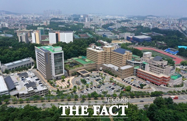 충북대학교병원 전경. /충북대학교병원