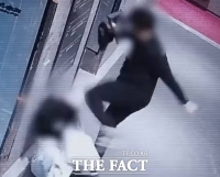  [속보] '부산 서면 돌려차기' 30대 남성 징역 35년 구형