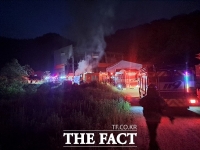  옥천군 폐플라스틱 재생유 생산공장서 불…2억 재산피해