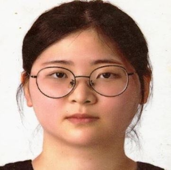 부산에서 20대 여성을 살해하고 시신까지 훼손한 혐의로 구속된 정유정(23 ·여)의 신상이 공개됐다. /부산경찰청
