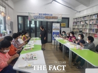  광주 동구 찾아가는 '어르신 독서교실' 인기