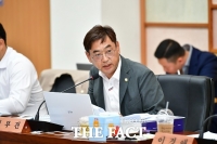  심부건 완주군의원 '세금으로 떠난 공무출장, 마일리지는 개인이 챙겨'