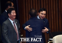  윤·이 구속 실패한 검찰…'돈봉투 의원 20명' 수사 박차