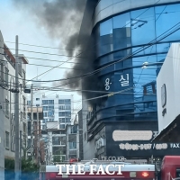  칠곡 미용실서 불…90대 여성 연기 흡입해 병원 이송 