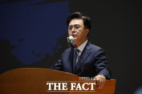  김태흠 '소금 대란 비상식적…철저한 감시·감독 건의할 것'