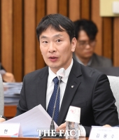  이복현 금감원장 '이권 카르텔 문제없도록 원칙대로 감독'