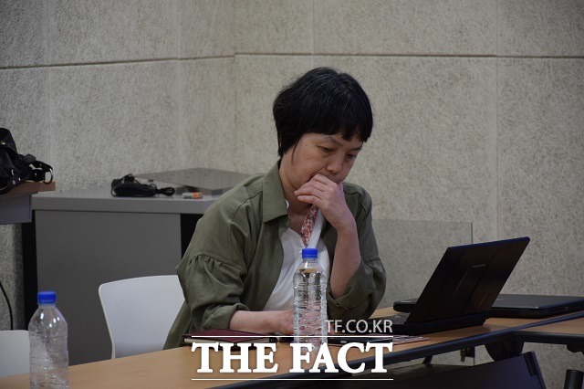 오츠키 노리코 변호사는 2003년 8월 처음 소록도를 찾았다. 당시 오츠키는 손가락이 없는 양손을 내밀며 일본 사람 때문에 이렇게 됐어라고 말한 할머니의 표정을 잊을 수 없다고 했다. /소록도=김정수 기자