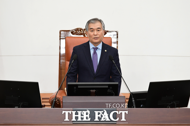 김현기 서울시의회 의장이 서이초등학교 교사 사망과 관련해 무너진 교권의 회복을 단호하게 추진하겠다는 뜻을 밝혔다. /서울시의회