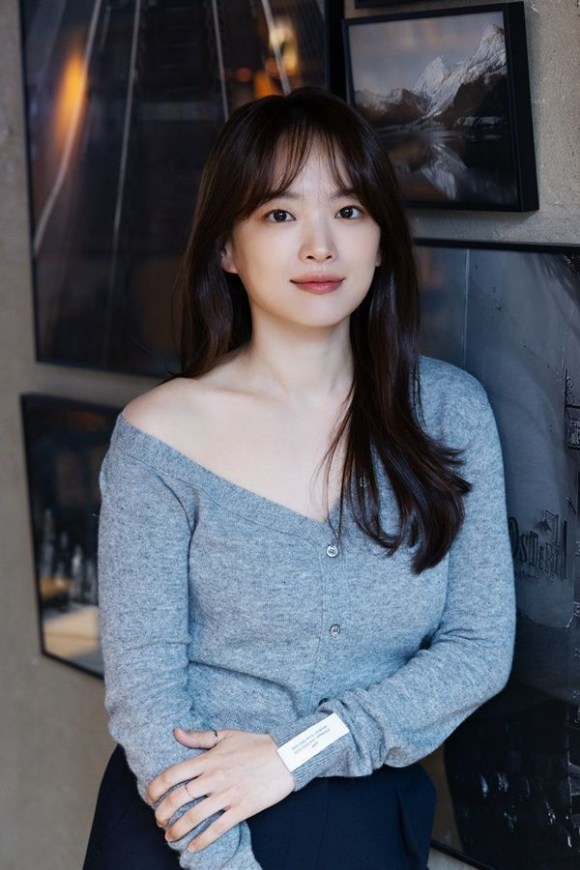 배우 천우희가 tvN 드라마 이로운 사기 종영 인터뷰를 진행했다. /H&엔터테인먼트