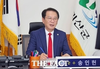  송인헌 괴산군수, 7월 급여 전액 수재 의연금으로 기탁