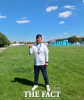  청주시청 양궁부 김우진, 파리 월드컵 남자 개인전‧단체전 우승
