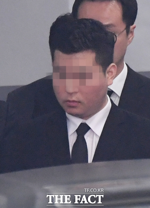 청담동 주식부자로 알려진 이희진(37)씨가 피카코인 시세 조작에 연루된 혐의로 검찰 조사를 받았다. /배정한 기자