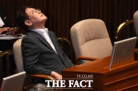  이재명 '한덕수, 대한민국 헌법 1조 1항도 답 못 해'