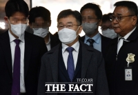  검찰, '허위 인터뷰 금품 제공' 김만배 집 압수수색