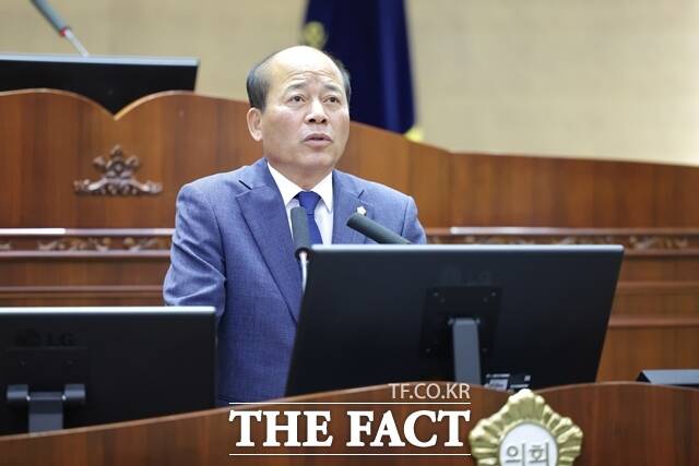 육종영 천안시의원이 국립공주대학교의 교명변경을 촉구하고 나섰다. / 천안시의회