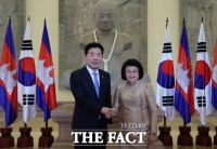  김 의장, 캄보디아 의장과 회담…경제·개발협력 논의