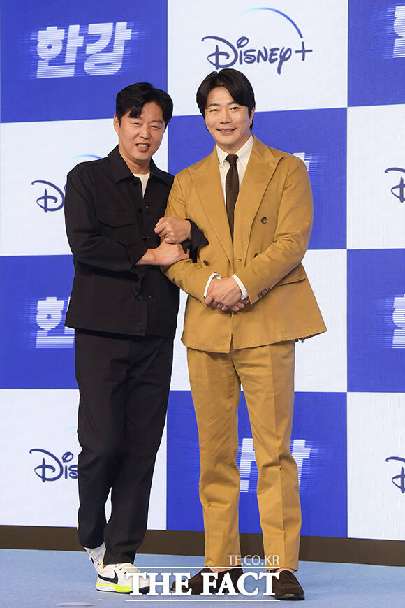 배우 김희원(왼쪽)과 권상우가 영화 신의 한 수 이후 또 한 번 호흡을 맞춘다. /서예원 인턴기자