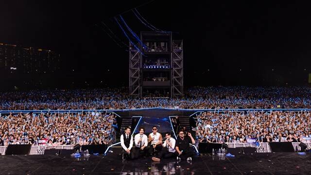 KBS 측이 ㅇㅁㄷ god 공연 영상 유출에 관해 저작권을 침해하는 불법행위다. 법적 제재를 받을 수 있으니 주의해 달라고 입장을 전했다. /KBS