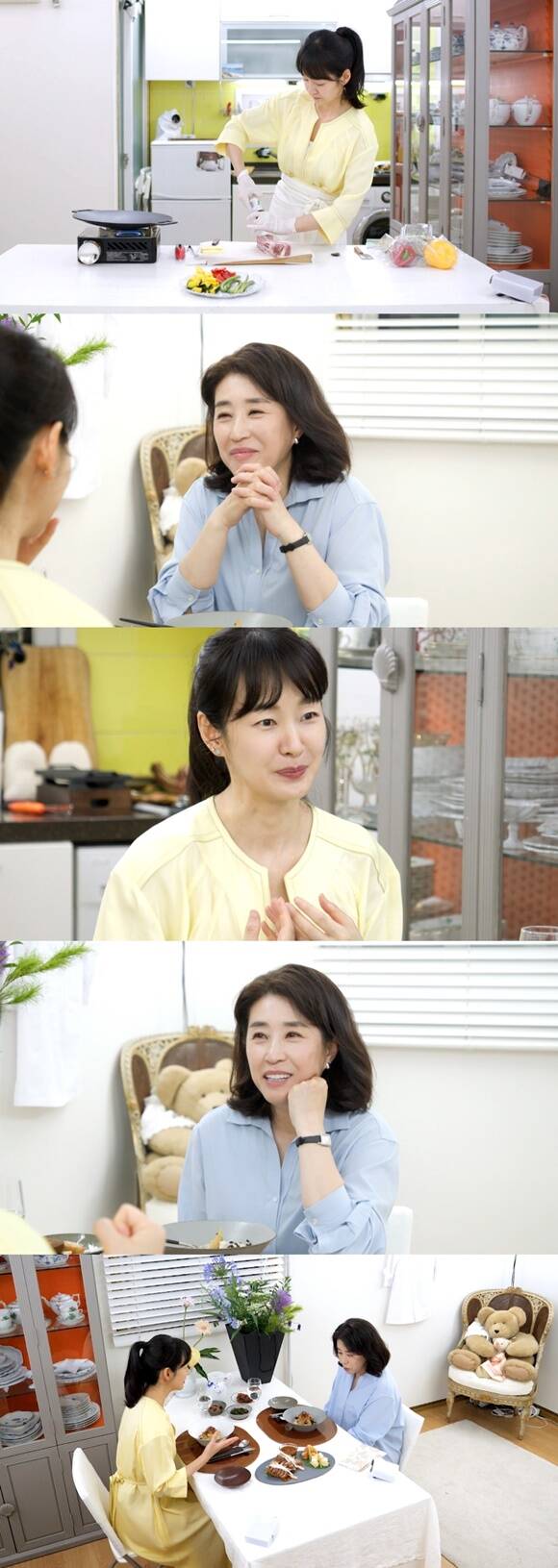 배우 명세빈이 신상출시 편스토랑에서 김미경을 초대해 함께 식사를 나눈다. /KBS