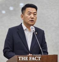  서원 논산시의회 의장 '경찰, 가정폭력 신고자 정보 유출 가능성'