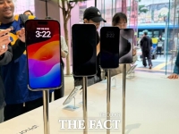  남다른 '애플 사랑' 확인…'아이폰15' 사전 예약 절반이 20대