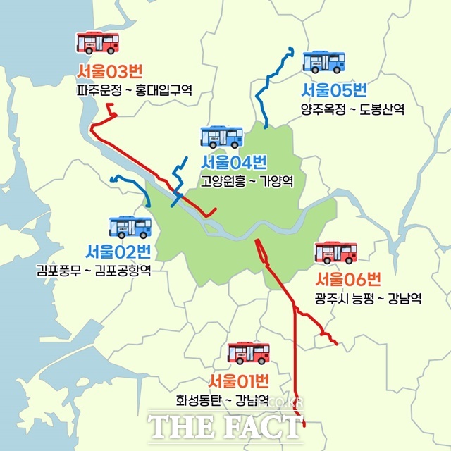 서울시는 다음달 6일부터 수도권 주민들의 출근길 편의를 위한 서울동행버스의 4개 노선을 추가해 확대 운행한다. /서울시