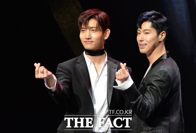 동방신기가 12월 30~31일 단독 콘서트를 개최한다. /더팩트 DB