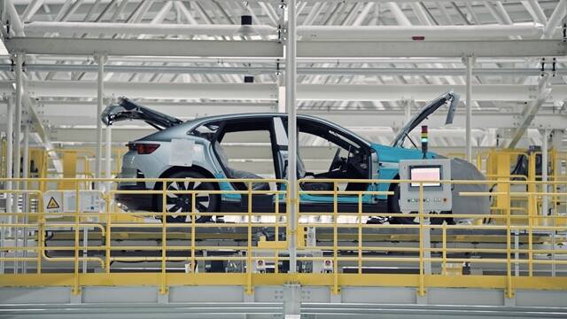 르노코리아자동차가 오는 2025년부터 부산공장에서 전기차 브랜드 폴스타의 순수 전기차 폴스타 4를 생산하기로 합의했다. /르노코리아자동차