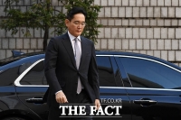  징역 5년 구형에 삼성 '무거운 침묵'…이재용 
