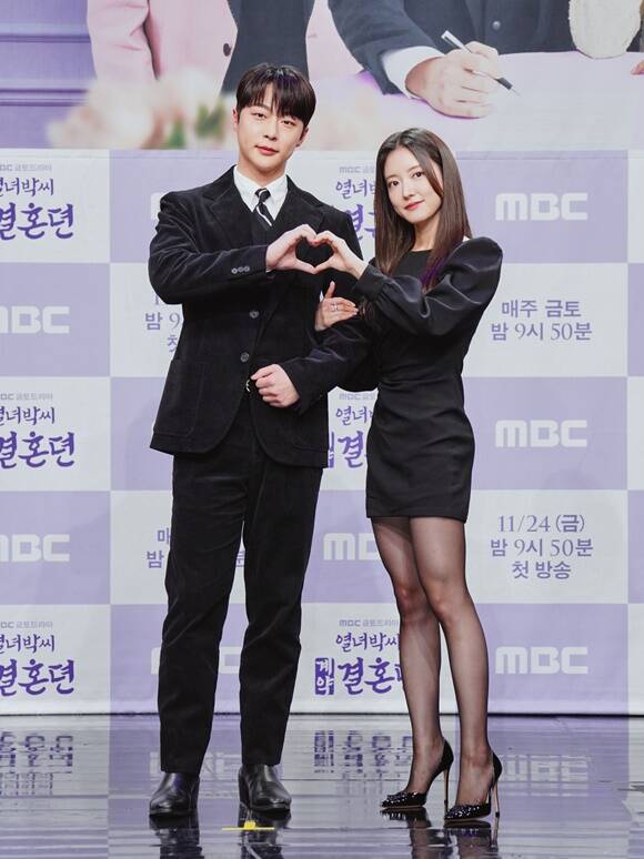 배우 배인혁(왼쪽)과 이세영은 열녀박씨 계약결혼뎐에서 각각 강태하 박연우 역을 맡는다. /MBC