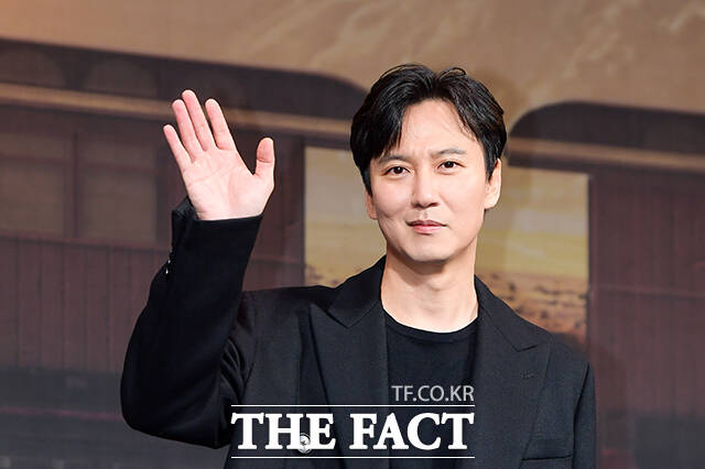배우 김남길이 열혈사제2 출연을 긍정 검토 중이라고 입장을 밝혔다. /서예원 기자