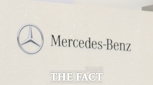 8일 한국수입자동차협회에 따르면 올해 수입차 브랜드 가운데 전기차 판매 1위는 메르세데스-벤츠였다. /더팩트 DB