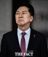 '당대표' 내려놓은 김기현...국민의힘, 비대위 전환 임박