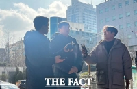  [속보] '김하성 공갈 혐의' 임혜동 경찰 출석