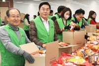  이제훈 홈플러스 대표, 지역 아동 크리스마스 선물