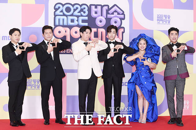 구해줘!홈즈 양세형, 김대호, 양세찬, 이유진, 박나래, 장동민(왼쪽부터).