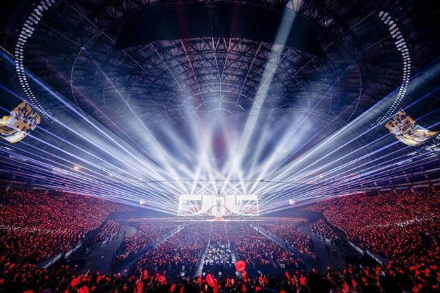 트와이스가 내년 7월 공연하는 닛산 스타디움은 일본 최대 규모 공연장이다. /JYP엔터테인먼트