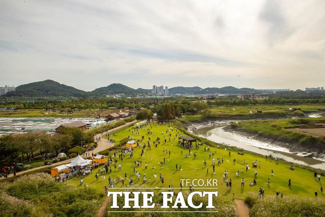 지난해 열린 ‘시흥갯골축제’ 모습./시흥시