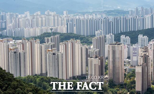 14일 부동산R114 조사에 따르면 전국의 아파트 1232만 가구 중 1월 현재 준공한 지 30년을 넘어선 단지의 아파트는 262만 가구로, 전체의 21.2%로 집계됐다. /이동률 기자