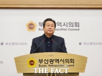  '김무성 출마'에 내심 반기는 '예비후보들'과 미소짓는 '민주당'