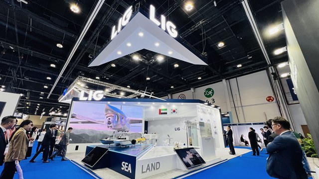 LIG넥스원이 아랍에미리트(UAE) 아부다비에서 열리는 로봇·무인 분야 전시회 UMEX 2024에 참가했다. /LIG넥스원 제공