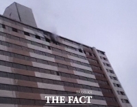  구미 15층 아파트서 불…1명 부상 3000만 원 재산피해