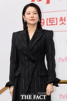  이영애, 생애 첫 토크쇼 MC 될까…KBS '논의 중'