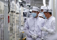  이재용 삼성전자 회장, 새해 첫 해외출장은 배터리 사업 점검