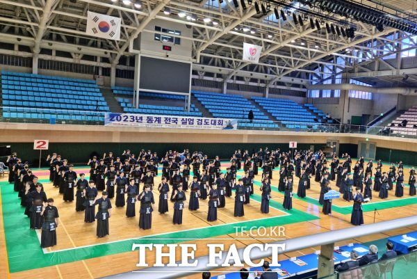 남원 동계 전국실업검도대회가 2월 15일부터 19일까지 5일간 남원종합스포츠타운 체육관에서 열린다. /남원시