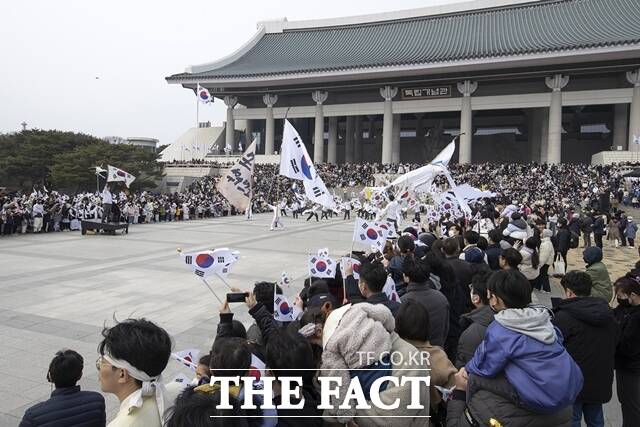 독립기념관이 제105주년 삼일절을 맞아 1919명 명예 독립운동가를 모집한다. / 독립기념관