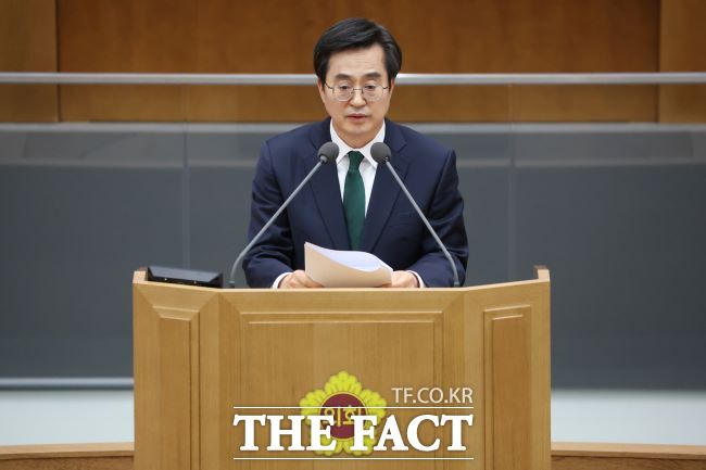 김동연 경기도지사가 16일 오전 경기도의회 본회의장에서 열린 제373회 임시회 제1차 본회의에서 업무보고를 하고 있다./경기도