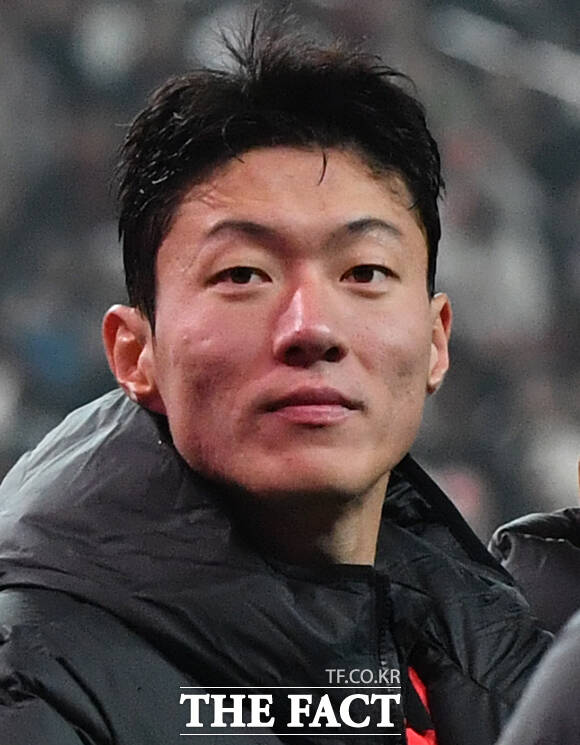 불법 촬영 혐의로 불구속 송치된 축구선수 황의조(31)가 가족의 배신을 접하고 참담한 심정을 느낀다는 입장을 밝혔다./박헌우 기자