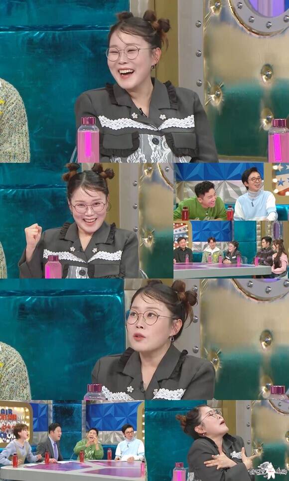 방송인 박슬기가 라디오스타에서 박보검이 준 BTS CD를 받고 눈물을 흘렸다고 밝힌다. /MBC